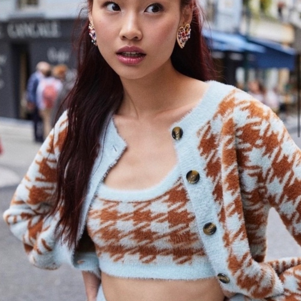 FL&L: ‘Cher’ Houndstooth Cardigan